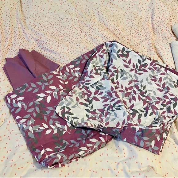 NWOT Twin Duvet Cover - Picture 2 of 5